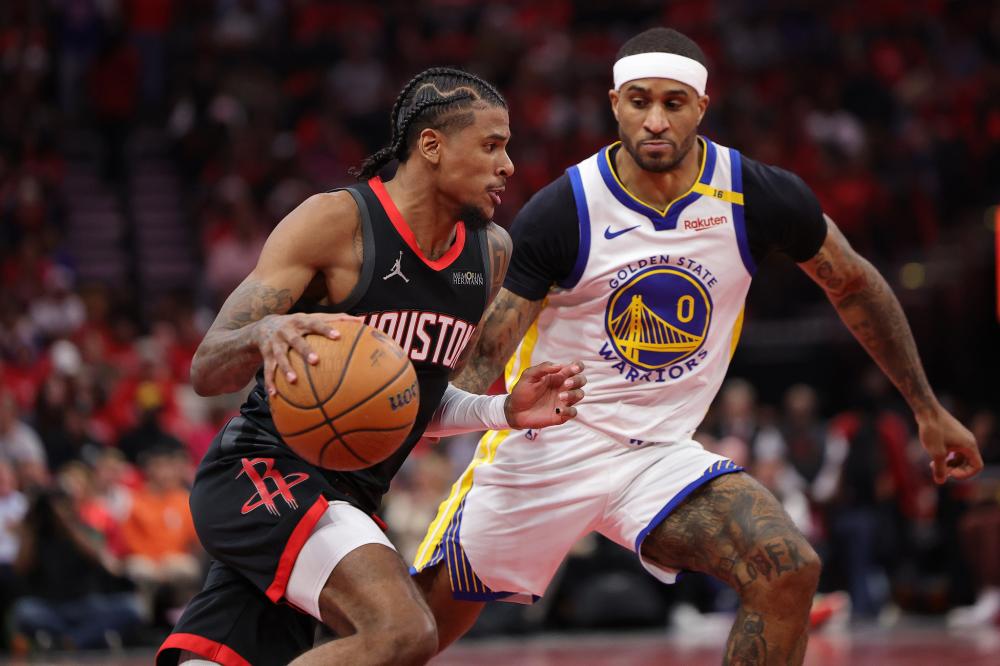 莱万仿佛嗅 莱万仿佛嗅