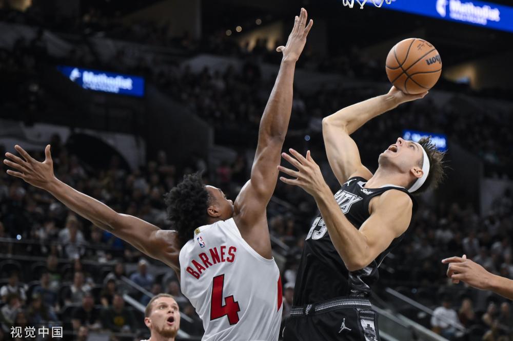 他与克里斯 他与克里斯